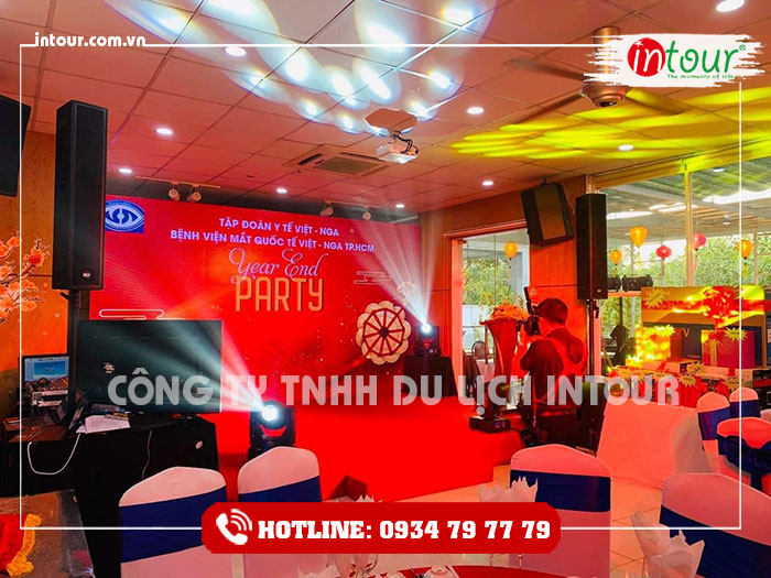 TỔ CHỨC TIỆC TẤT NIÊN TỔ CHỨC TIỆC TẤT NIÊN